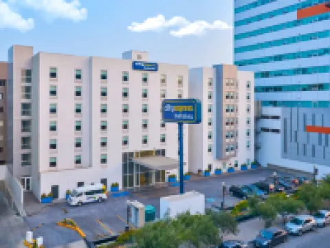 City Express by Marriott Tijuana Río Hotels in Tijuana