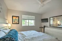 Jupiter Bay Condo w/ Pool < Half Mile to Beach! - Hot Tub