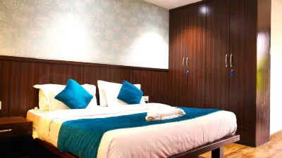 Qotel Hotel Rajouri Garden