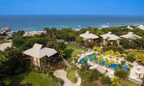 Indura Beach & Golf Resort. Curio Collection by Hilton