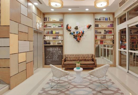 라 퀸타 바이 윈덤 브루클린