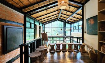 Baan Mai Kradan Hostel Chiang Rai