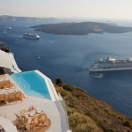 Dana Villas & Infinity Suites