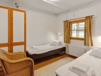 Kulta-käkönen 10 by Bomba Hotels near Nurmeksen kaupunginkirjasto