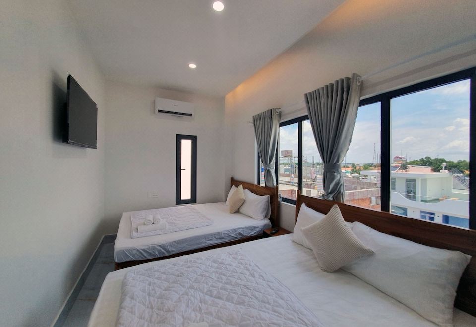 Hero Hostel