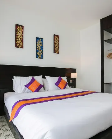 ห้องซูพีเรียร์ เตียงใหญ่ 1 เตียง