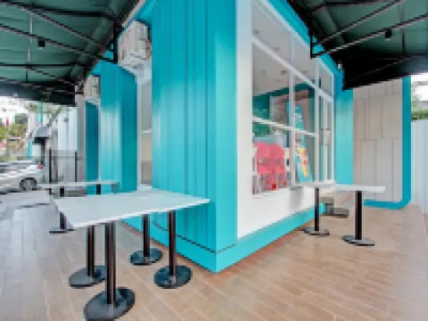 Ixo Hotel Semarang Hotels in Central Semarang