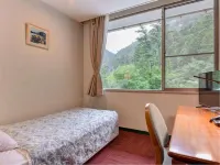 Hotel Uneri