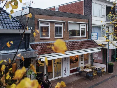 Delfzijl โรงแรมใน