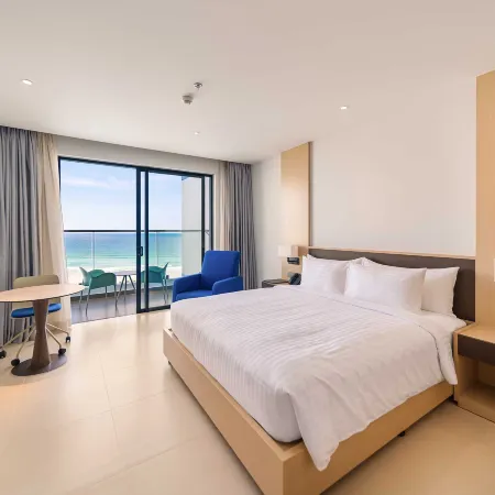 The Empyrean Cam Ranh Beach Resort
