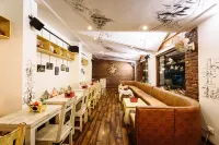 Hotel Willow Banks - Boutique 4 Star Hotel on the Mall Road Shimla