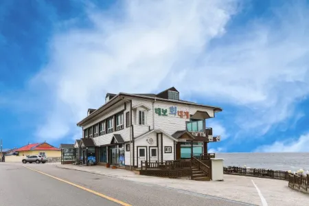 Yeongdeok Taebo Pension Отели в г. Йондок