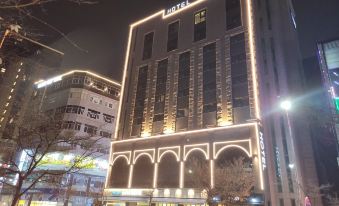 Business Design Hotel Luv