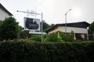 Gibbon Backpackers Hostel Hotels near Kamakhya View Point