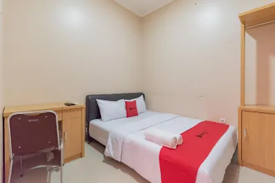 RedDoorz Syariah near Exit Toll Subang Hotel dekat Politeknik Negeri Subang, Kampus Ciereng Jurusan Kesehatan