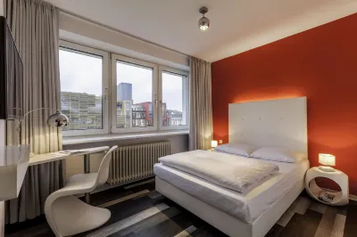Cityhotel Monopol Hotels in der Nähe von Polizeikommissariat 15 – Davidwache