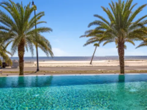 Holiday Inn Express GULFPORT BEACH by IHG โรงแรมในกัลฟ์พอร์ต