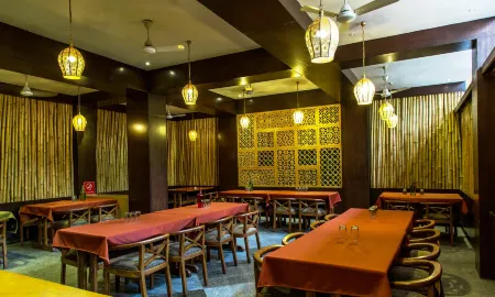 Hotel Mount Regency Отели рядом с достопримечательностью «Делвара Темпл»