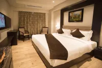 Hotel Virgo Sumeru Hotels near Mahalaxmi Mandir