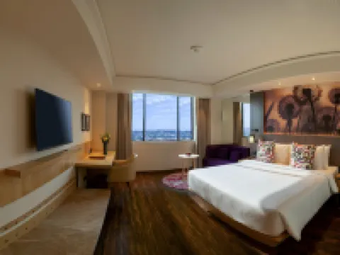 The Gaurs Sarovar Premiere Hotels in Noida