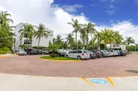 Beachscape Kin Ha Villas & Suites - Bãi đậu xe