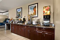 Comfort Inn & Suites Airport Convention Center - breakfast
