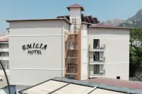 Emilia Hotel