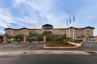 Town Lodge Gaborone Hotels near The Three Dikgosi Monument
