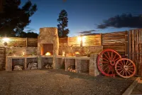Wagon Wheel Country Lodge Hotels in Beaufort West