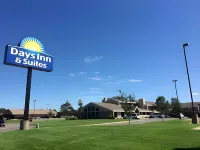 Days Inn & Suites by Wyndham Baxter Brainerd Area Hotels in Baxter