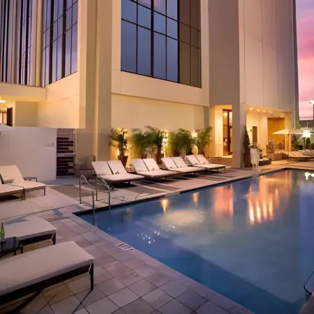 EB Hotel Miami Airport