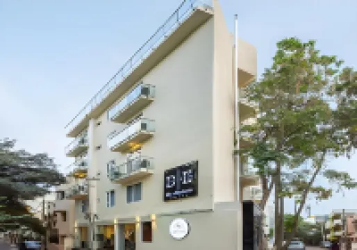 De Mandarin Hotels near Indian Institute of Science (Bengaluru)