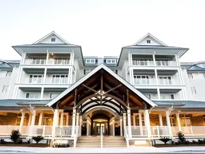 The Beach Club at Charleston Harbor Resort and Marina
