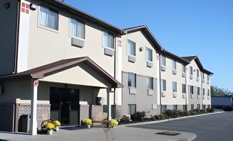 Super 8 by Wyndham Abilene KS
