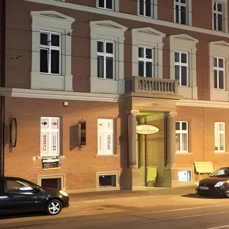 Hotel Maksymilian Отели рядом с достопримечательностью «Новая галерея»