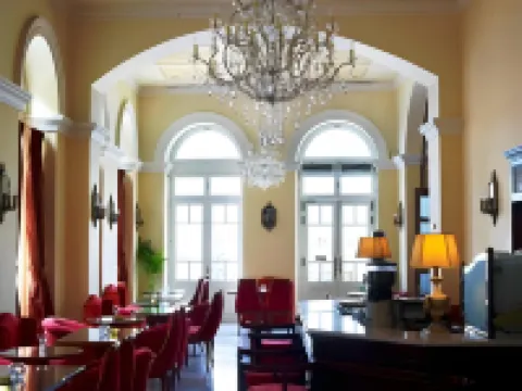 グランデ ブレターニュ ナフプリオンのホテル