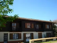 Auberge de Lamagistere Hotels in Valence