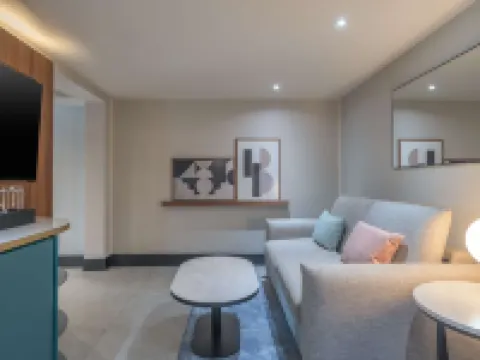 Hilton Paris la Defense Hotels near La Defense Station