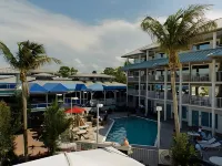 Pirate's Cove Resort and Marina - Stuart - parking