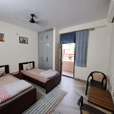 Jaipur View Các khách sạn gần Đền Govind Devji