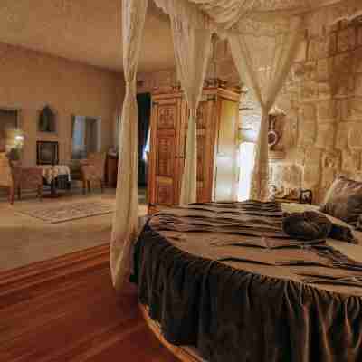 哥樂美飯店 - 限成人 Rooms