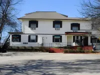 Woodstock Inn Bed & Breakfast - Homestays