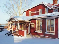 Tällbergsgårdens Hotell Các khách sạn ở Leksand