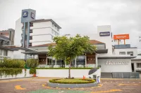Hotel Horizon & Convention Center