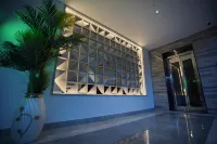 S V Royal Luxury Rooms Hotels in Ґунтур