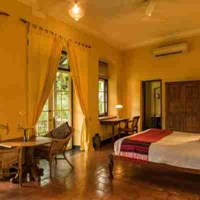 Old Harbour Hotel Rooms