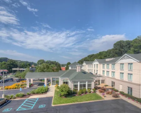 Hilton Garden Inn Norwalk Hotels in Norwalk