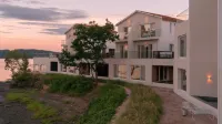 Hadong Arun Coast Pension