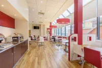 Travelodge Leeds Central Vicar Lane - Desayuno