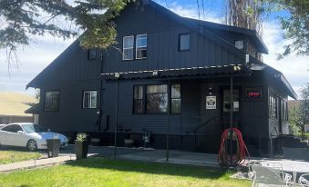 Chewelah Motel and RV Park